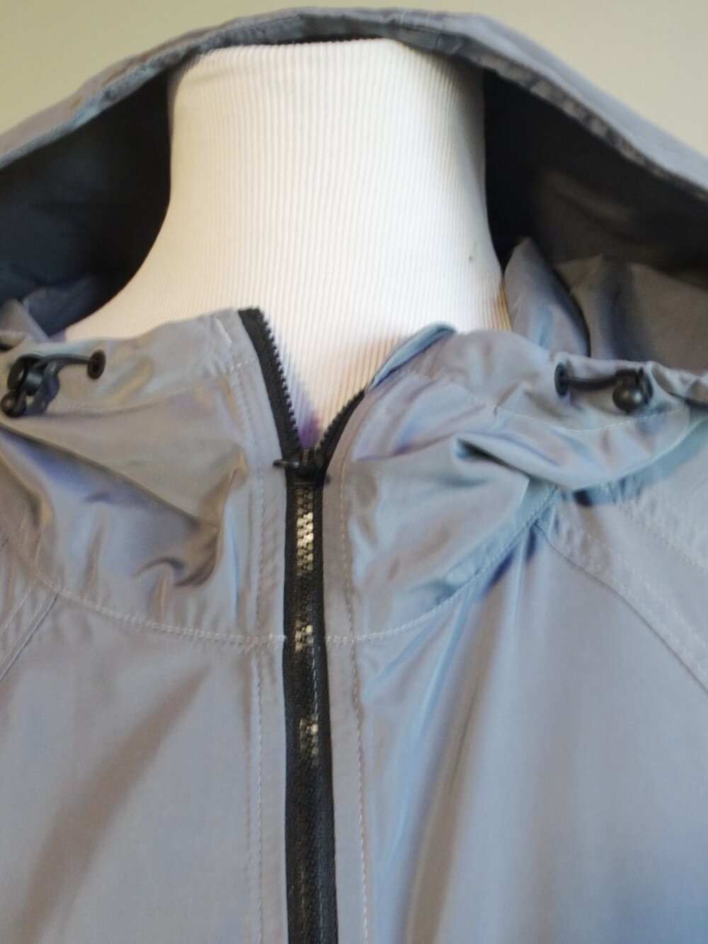 ATHLETA Everyday Anorak Coastline Blue Size XL, Raincoat w Hood - Picture 7 of 11